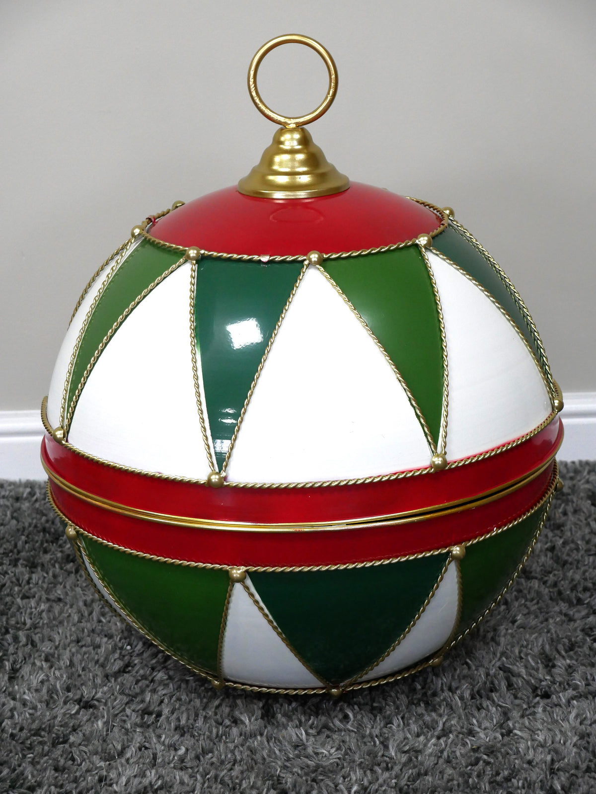 Medium Heritage Christmas Bauble — view 1