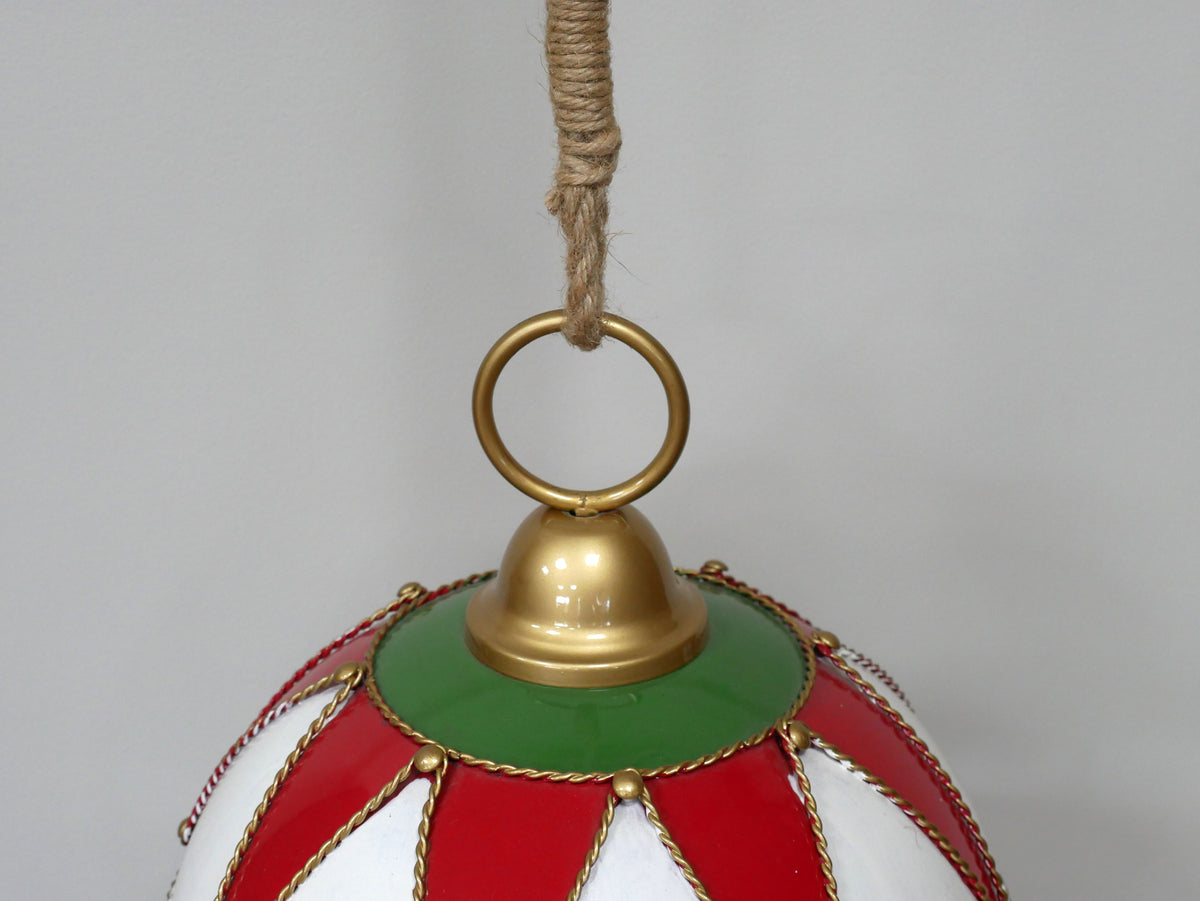 Heritage Hanging Christmas Globe – Large — view 3