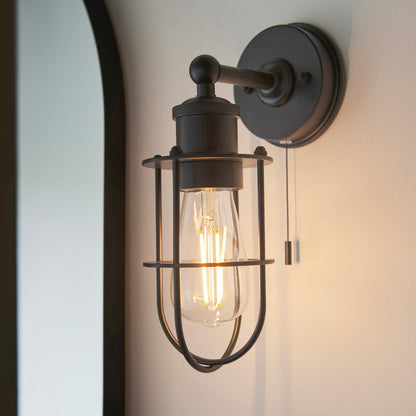 Exeter Bathroom Wall Light – Black – detail view