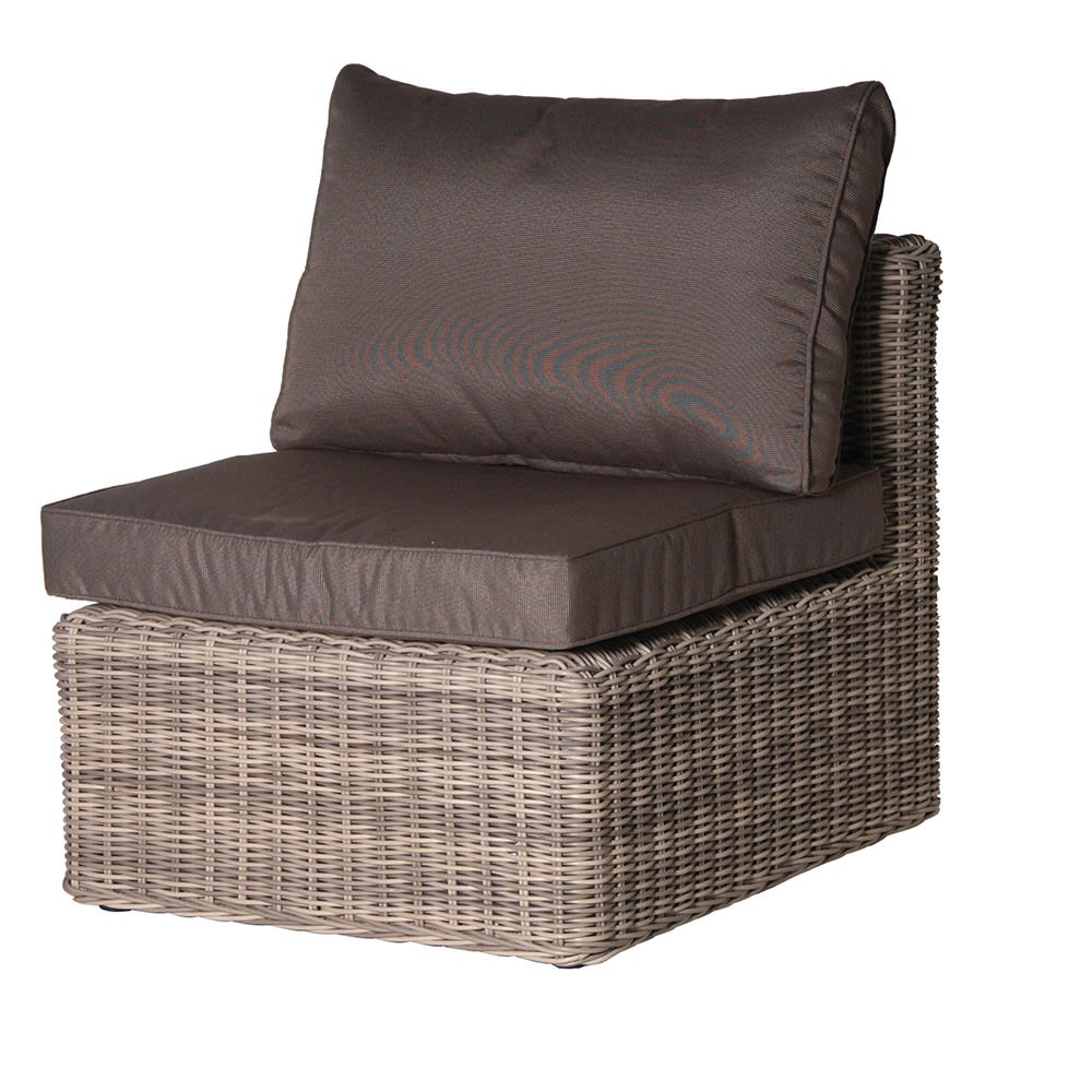 Rattan middle chair with cushions